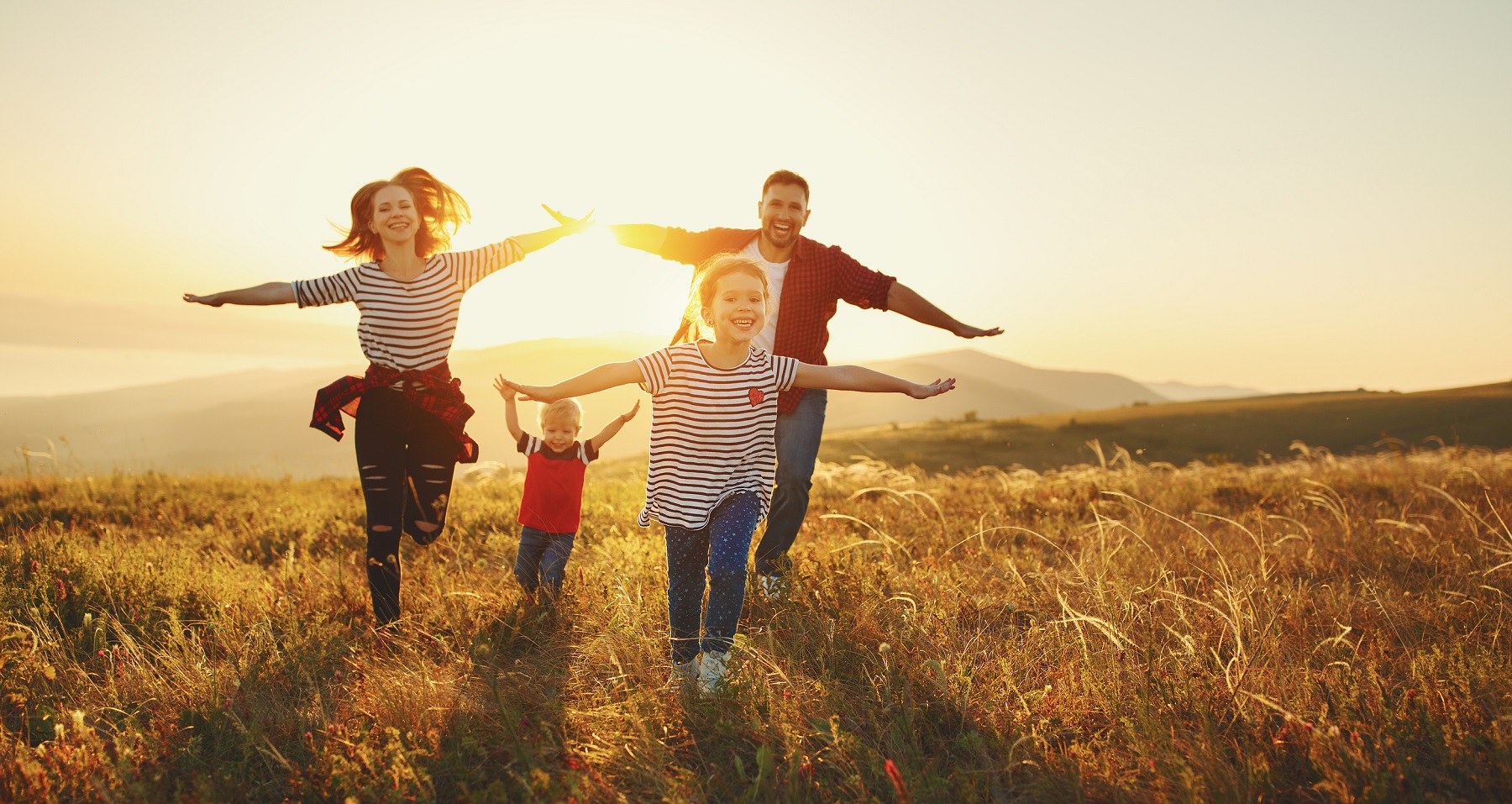 Teeth Whitening For A Bright Summer